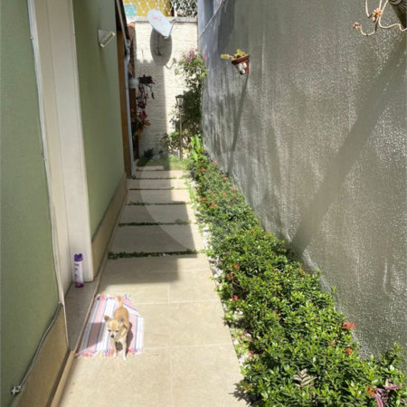 Casa à venda com 3 quartos, sendo 1 suíte, no condomínio Vida Verde 1, Suzano - SP