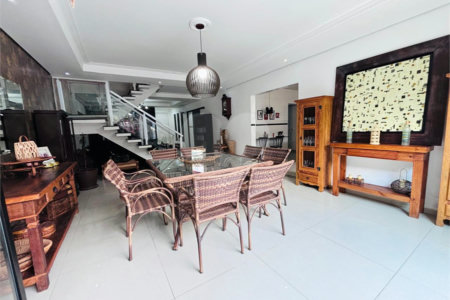 Casa à venda com 4 quartos, sendo 2 suítes, no condomínio Carmen Blanco, Sorocaba - SP