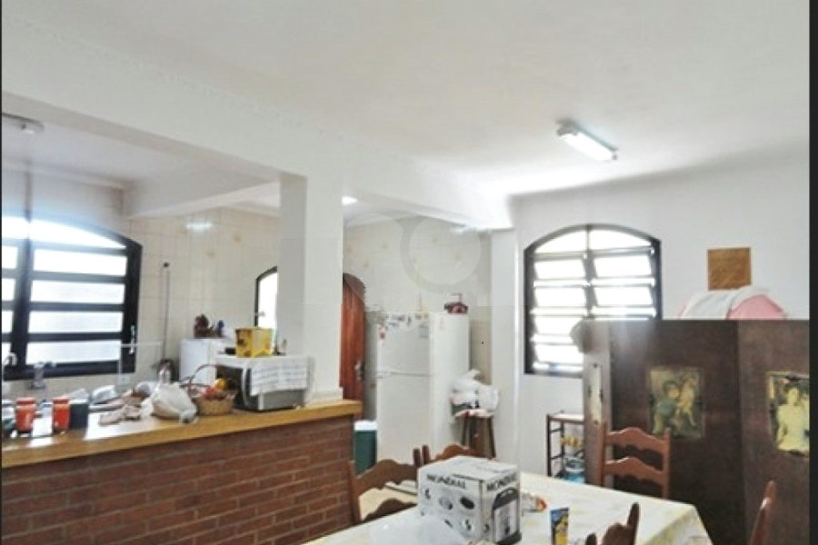 Casa Térrea à venda com 4 quartos, sendo 1 suíte, em Vila Medeiros, São Paulo, SP