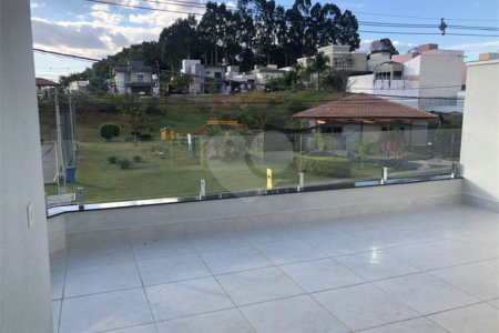 Casa à venda com 3 quartos, sendo 1 suíte,  no condomínio Costa das Areias, Salto - SP