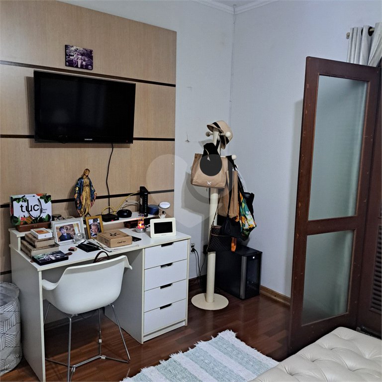 Sobrado à venda com 4 quartos, sendo 2 suítes, em Vila José Bonifácio, Araraquara, SP