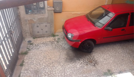 Sobrado à venda com 5 quartos em Parada Inglesa, São Paulo, SP