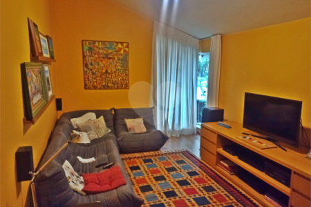 Casa à venda com 4 quartos, sendo 2 suítes,  em Morumbi, São Paulo, SP