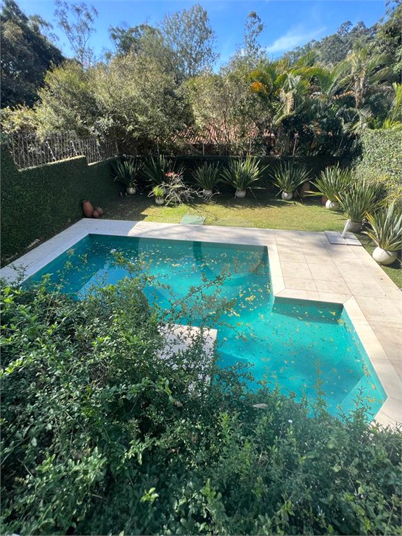 Casa à venda com 3 suítes no condomínio Fazenda Morumbi, São Paulo - SP