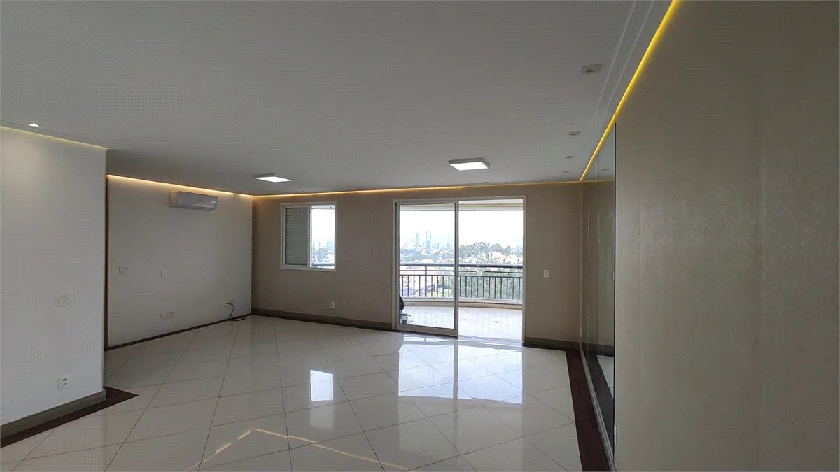 Apartamento para alugar com 3 suítes em Tamboré, Santana de Parnaíba, SP