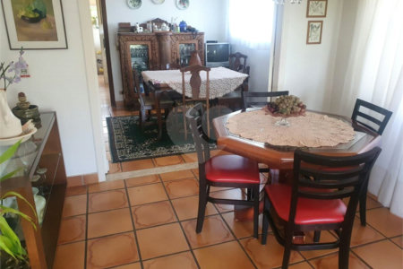 Casa à venda com 4 quartos, sendo 1 suíte, em Rolinópolis, São Paulo, SP