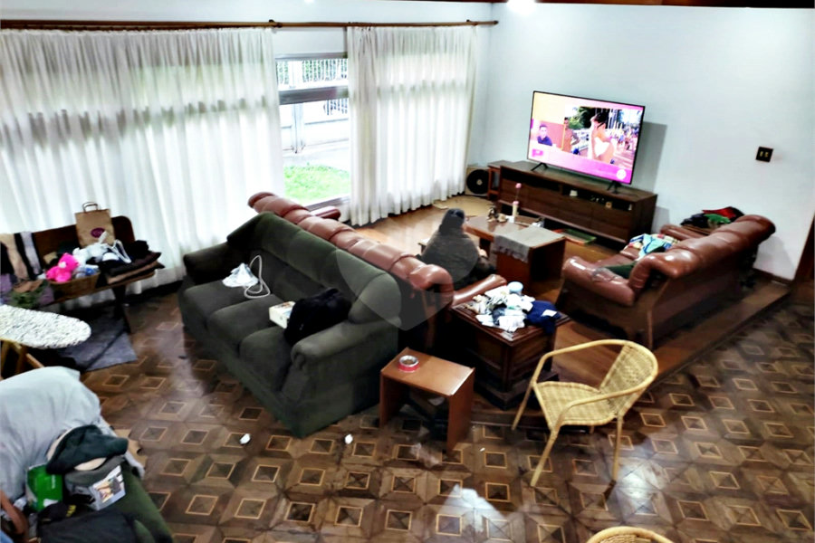 Sobrado à venda com 5 quartos, sendo 2 suítes, em Vila Nova Cachoeirinha, São Paulo, SP