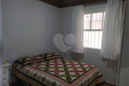 Casa à venda com 4 quartos, sendo 2 suítes, em Jardim Caparelli (mailasqui), São Roque, SP