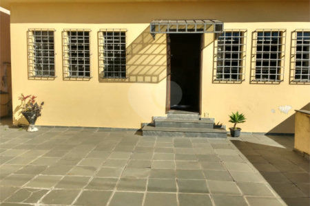 Casa para alugar no Centro, Poá, SP