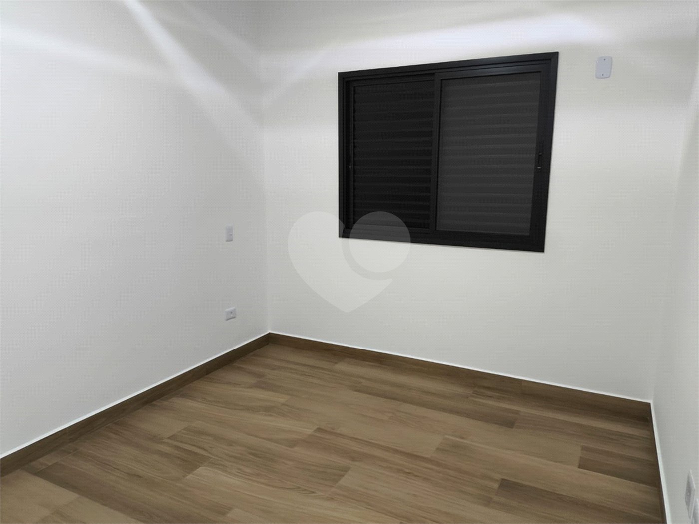 Casa Térrea à venda com 3 quartos, sendo 1 suíte, em Condomínio Residencial Reserva de Atibaia, Atibaia, SP