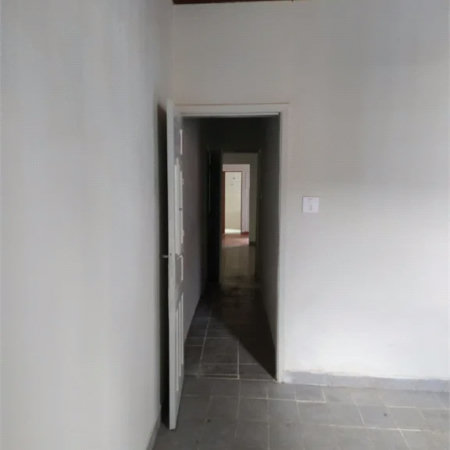 Casa Térrea à venda com 5 quartos em Lapa de Baixo, São Paulo, SP