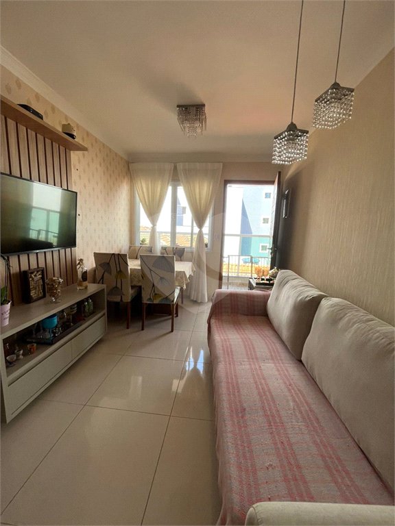 Apartamento à venda com 2 quartos em Chora Menino, São Paulo, SP