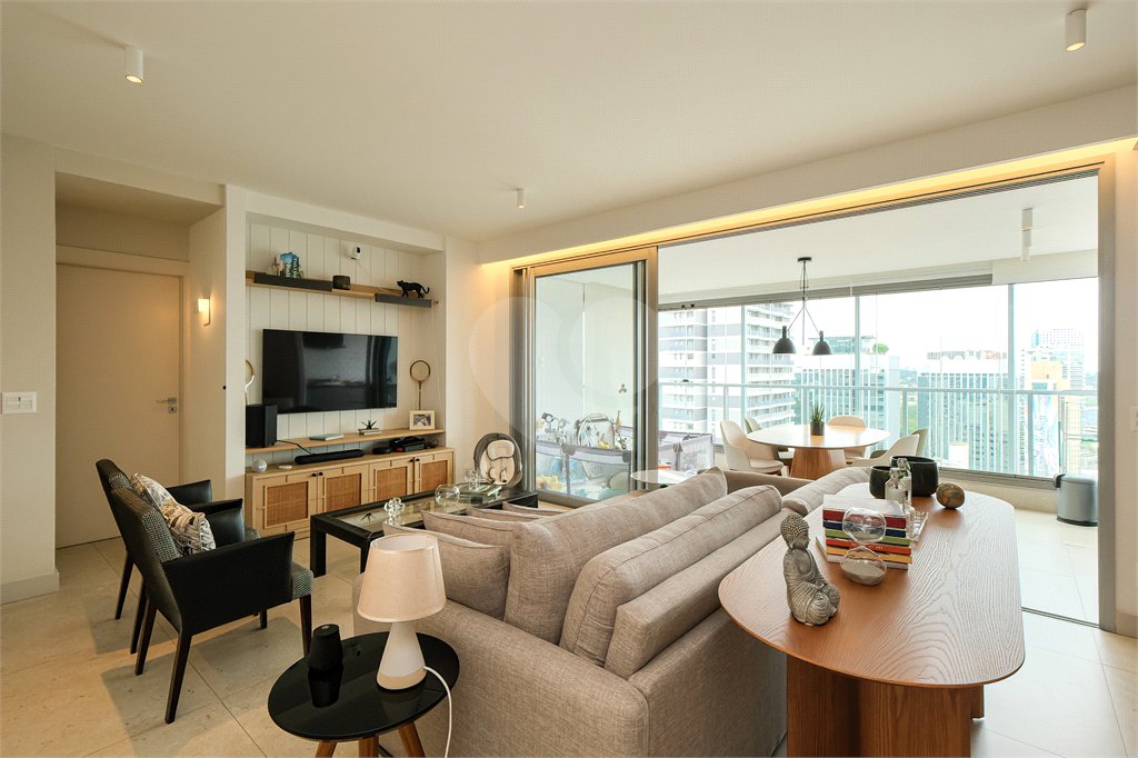 Apartamento para alugar com 2 suítes em Jardim Paulistano, São Paulo, SP