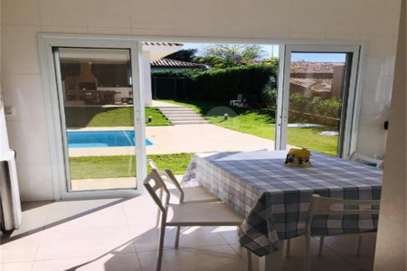 Casa à venda com 3 suítes no condomínio Portal do Sabiá, Araçoiaba da Serra - SP