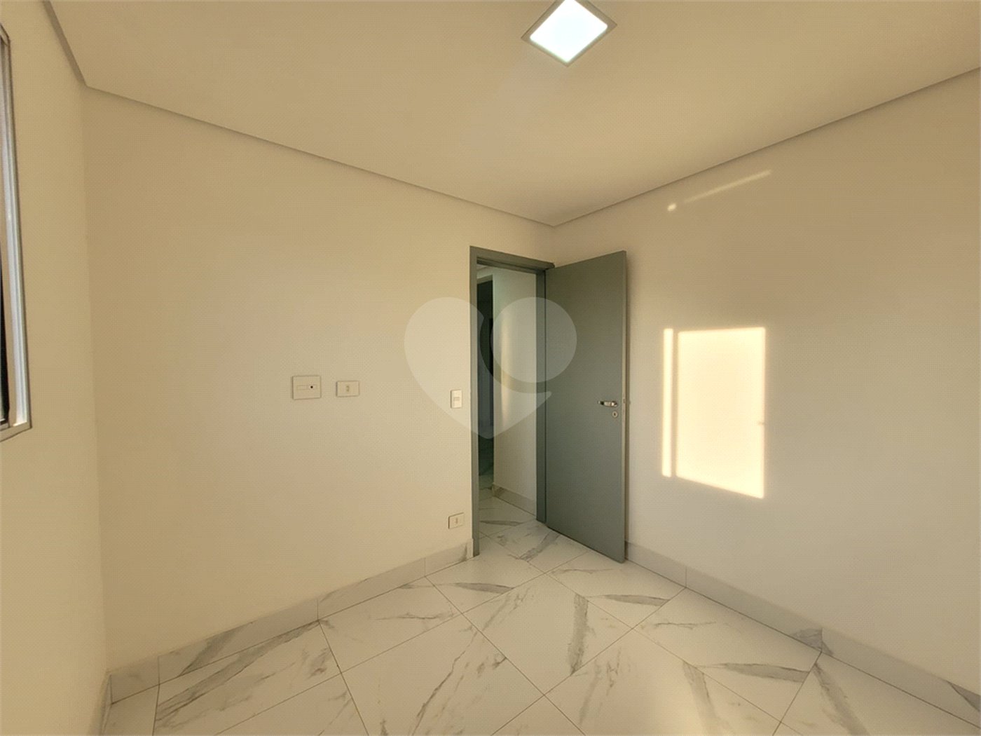 Apartamento à venda com 2 quartos em Vila Clarice, São Paulo, SP