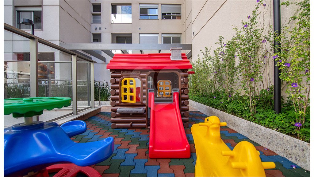 Apartamento à venda com 3 suítes em Vila Mariana, São Paulo, SP