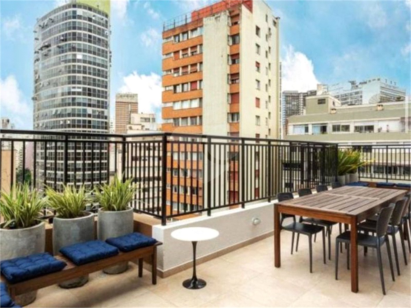 Apartamento à venda com 2 quartos no Centro, São Paulo, SP
