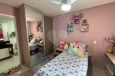 Apartamento à venda com 4 quartos, sendo 3 suítes, em Vila Augusta, Guarulhos, SP