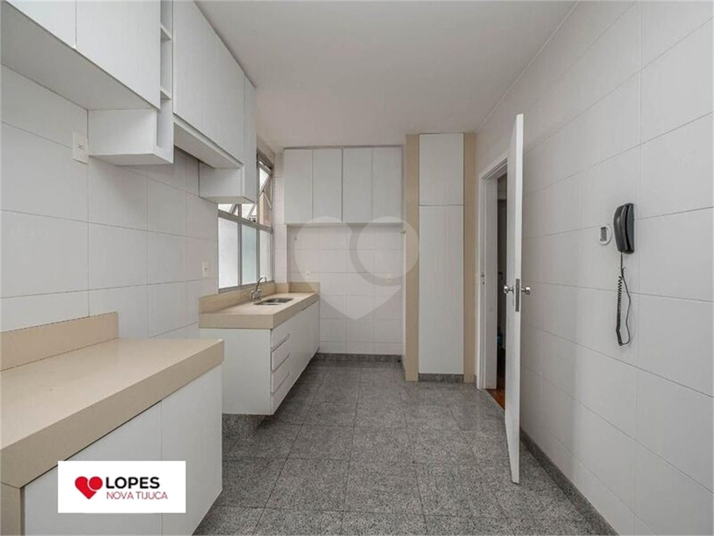Apartamento à venda com 4 quartos, sendo 2 suítes, em Tijuca, Rio de Janeiro, RJ