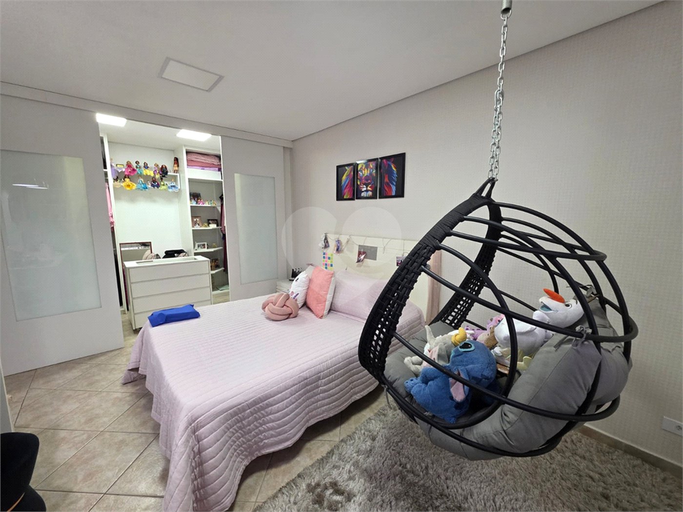 Sobrado à venda com 6 quartos, sendo 3 suítes, em Santa Teresinha, São Paulo, SP