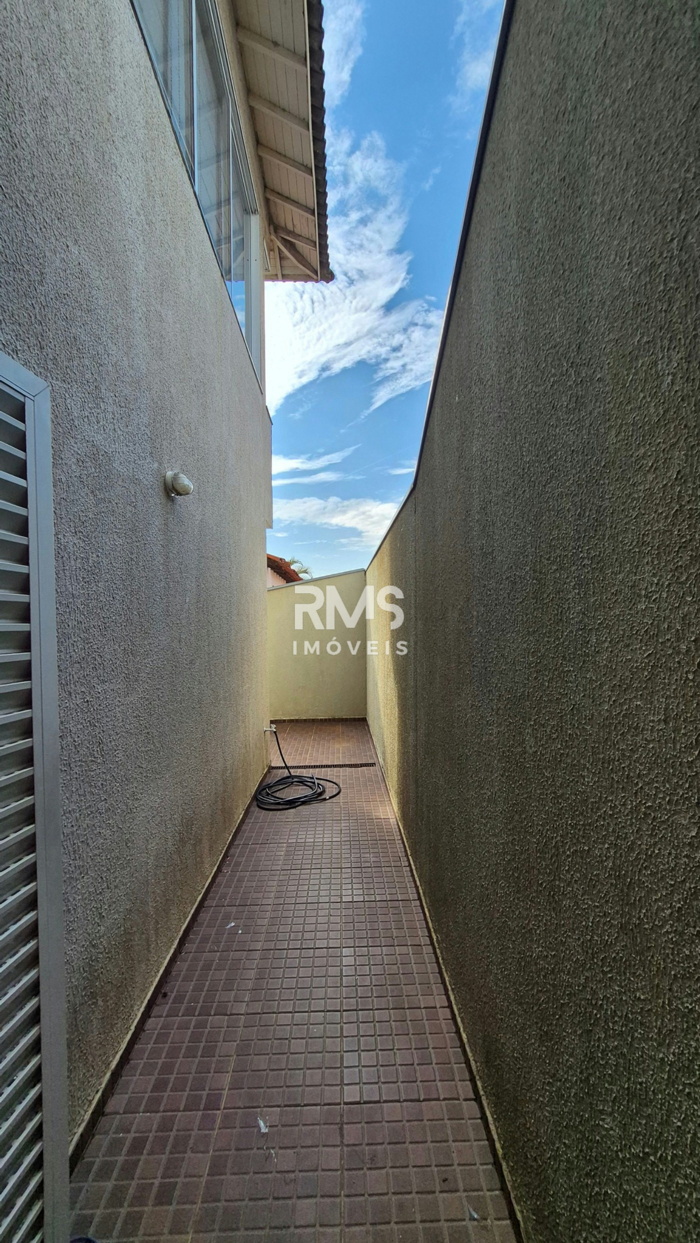 Casa para alugar com 3 quartos, sendo 1 suíte,  em Jardim Paraíso, Itu, SP