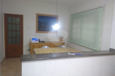 Sobrado à venda com 3 quartos, sendo 1 suíte, em Vila Mazzei, São Paulo, SP