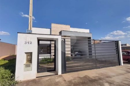 Casa à venda com 3 quartos, sendo 1 suíte, em Residencial Vila dos Eucaliptos, Salto, SP