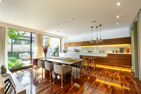 Casa à venda com 4 suítes no condomínio Vila Flora, São Paulo - SP