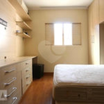 Casa à venda com 2 quartos, sendo 1 suíte,  em Jardim Ivana, São Paulo, SP