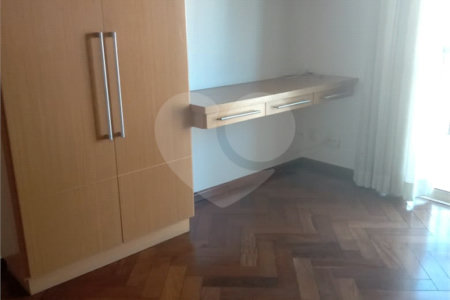 Apartamento à venda com 4 quartos, sendo 3 suítes, em Santana, São Paulo, SP