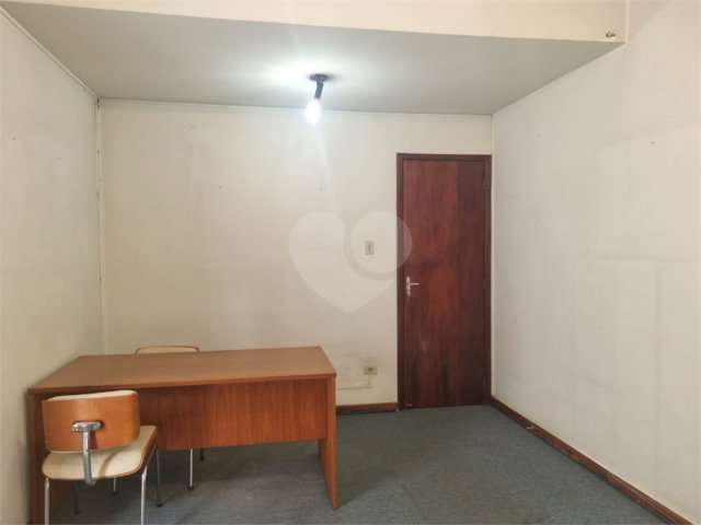 Sobrado à venda com 3 quartos em Brooklin, São Paulo, SP