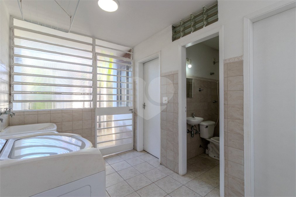Casa Térrea à venda com 4 quartos, sendo 1 suíte, em Brooklin, São Paulo, SP