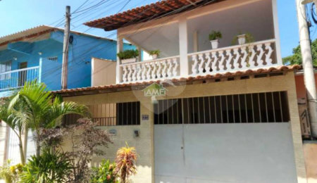 Casa à venda com 3 quartos em Campo Grande, Rio de Janeiro, RJ