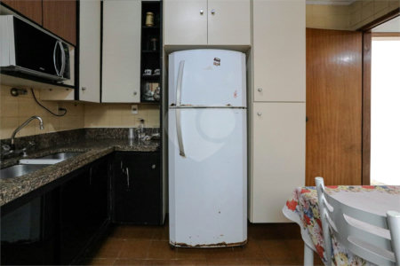 Casa à venda ou para alugar com 3 quartos, sendo 2 suítes,  no Centro, Mogi das Cruzes, SP