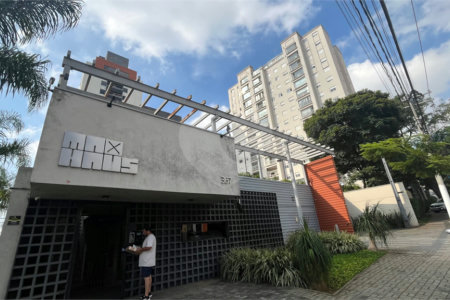 Apartamento à venda com 2 quartos, sendo 1 suíte,  em Carandiru, São Paulo, SP