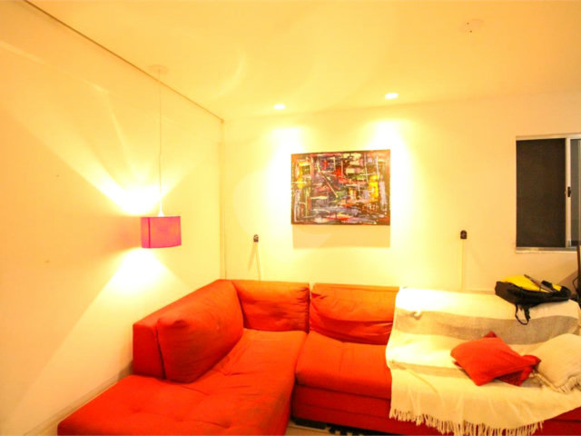 Casa à venda com 5 quartos, sendo 3 suítes,  em Santana, São Paulo, SP