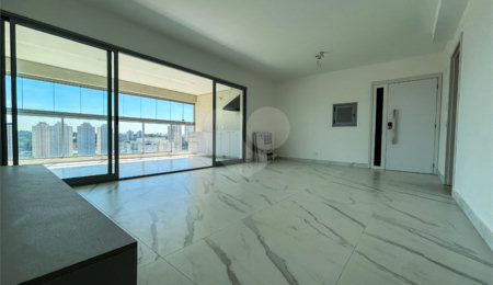 Apartamento à venda com 3 quartos, sendo 1 suíte, em Jardim Marajoara, São Paulo, SP