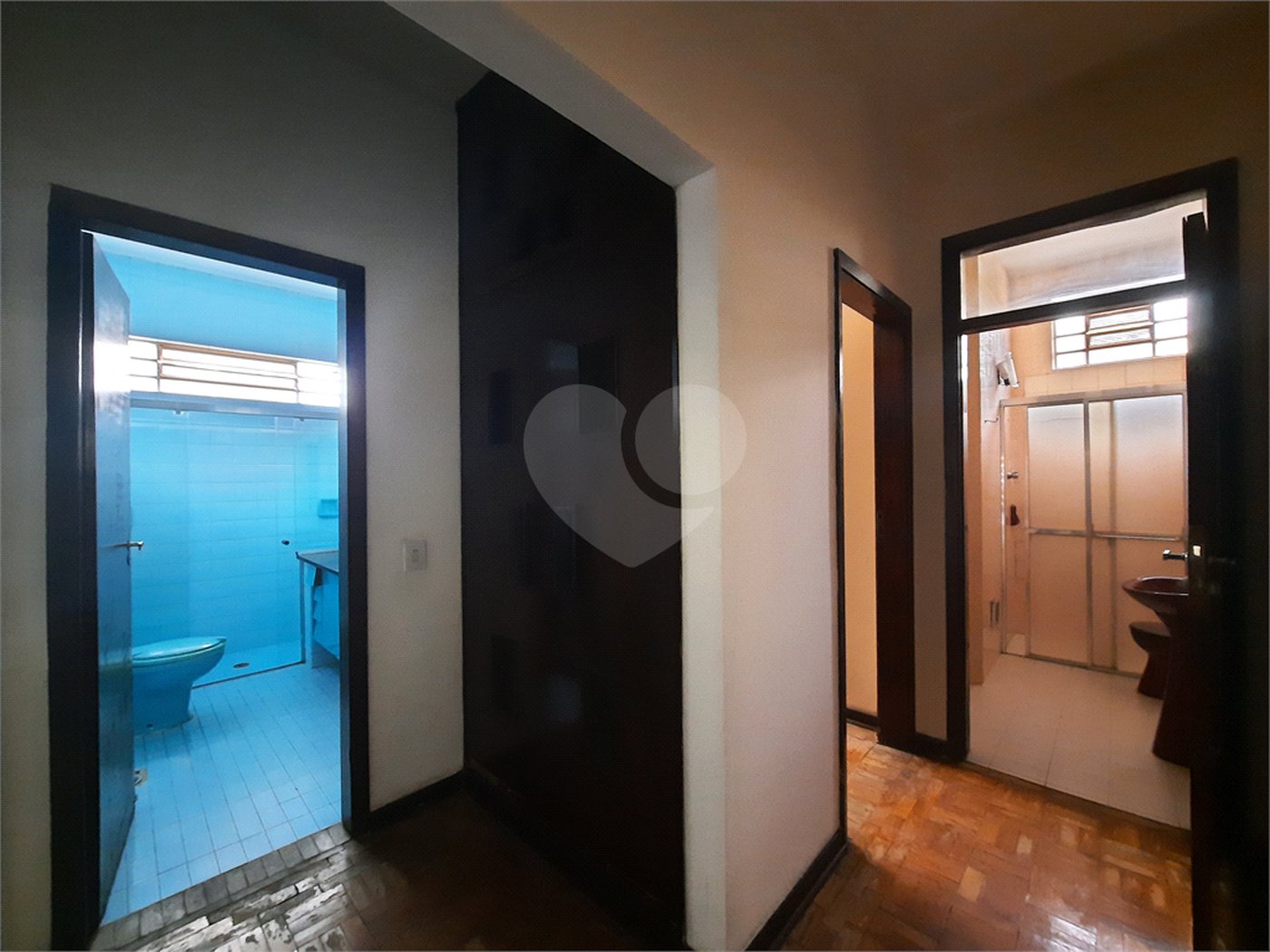 Casa Térrea à venda com 3 suítes em Interlagos, São Paulo, SP