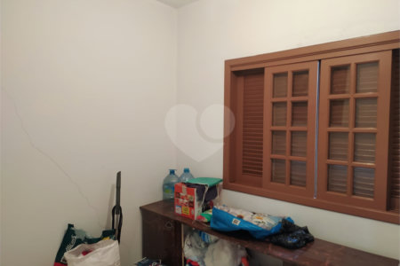Sobrado à venda com 4 quartos, sendo 2 suítes, em Jardim Prudência, São Paulo, SP