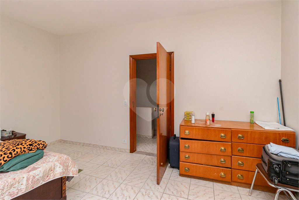 Sobrado à venda com 2 quartos em Vila Dom Pedro II, São Paulo, SP