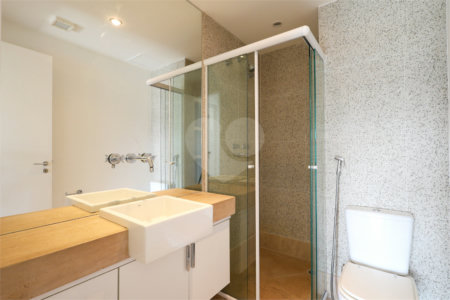Apartamento à venda com 3 quartos, sendo 2 suítes, em Brooklin, São Paulo, SP