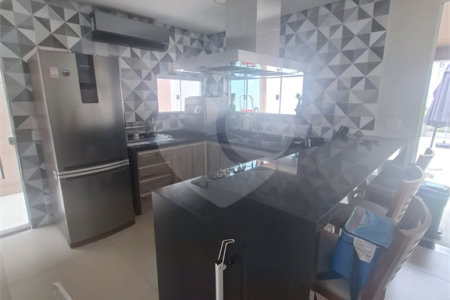 Casa à venda com 3 quartos, sendo 1 suíte, em Campo Grande, Rio de Janeiro, RJ
