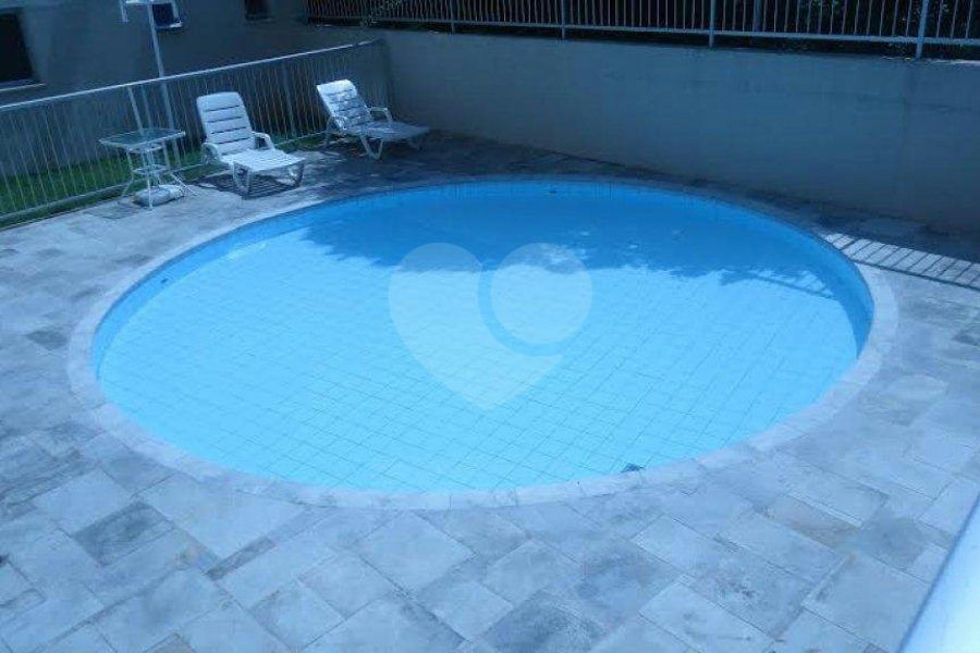 Apartamento à venda com 3 quartos, sendo 1 suíte, em Jardim das Laranjeiras, São Paulo, SP