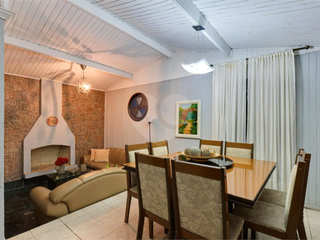 Casa à venda com 3 quartos, sendo 1 suíte,  em Guarapiranga, São Paulo, SP
