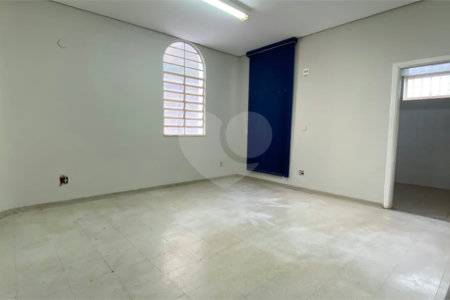 Casa à venda ou para alugar em Vila João Godói, Araraquara, SP