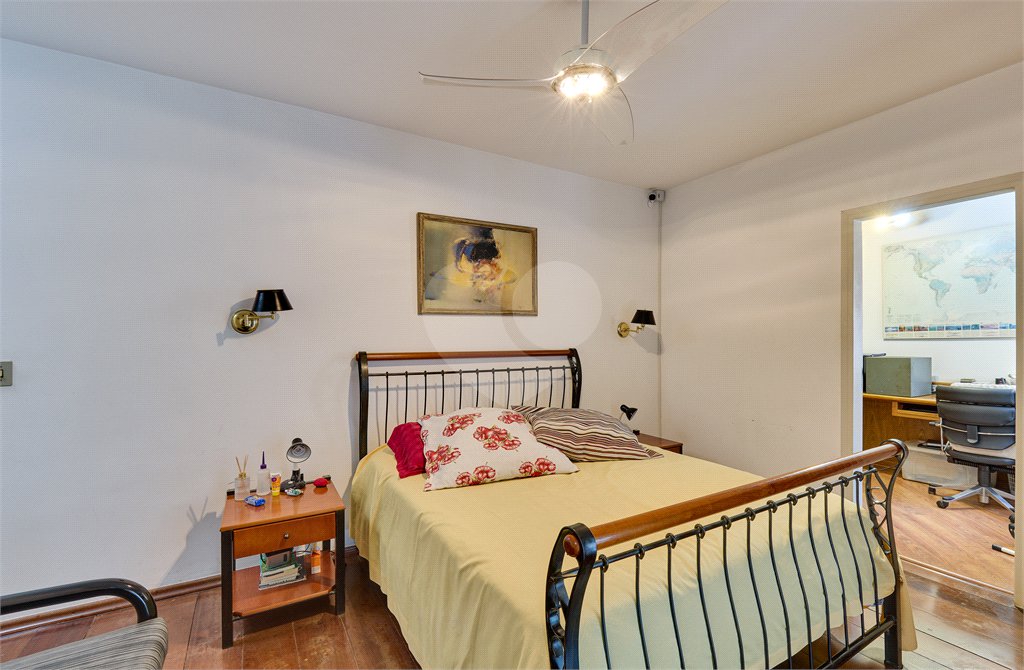 Casa de Vila à venda com 3 quartos, sendo 2 suítes, em Granja Julieta, São Paulo, SP