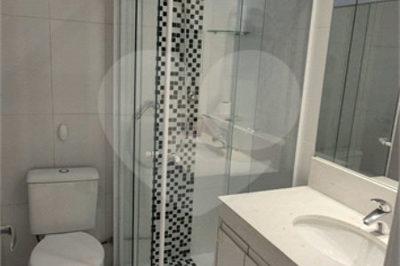 Casa à venda com 4 quartos, sendo 2 suítes,  no condomínio Aromaz, São Bernardo do Campo - SP