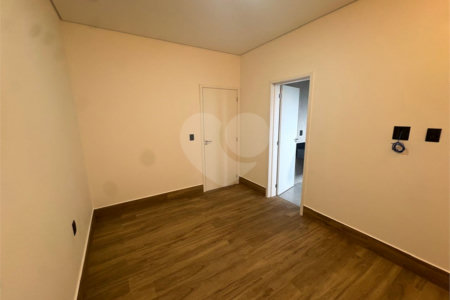 Casa à venda com 3 suítes no condomínio Alphaville Castello, Itu - SP