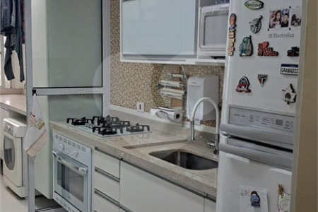 Apartamento à venda com 3 quartos, sendo 1 suíte, em Campo Grande, São Paulo, SP
