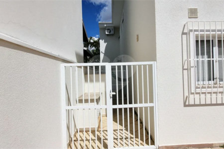 Lindo sobrado com 4 suites e piscina à venda, 365m², por R$ 2.450.000,00 no condomínio Villa Suiça, em Indaiatuba/SP.